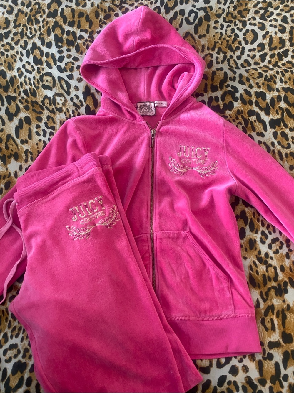 Vintage Y2K Pink Velour Juicy Tracksuit Set